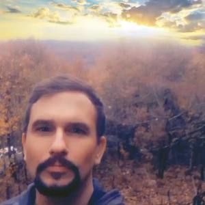 Meet your Posher, Wes